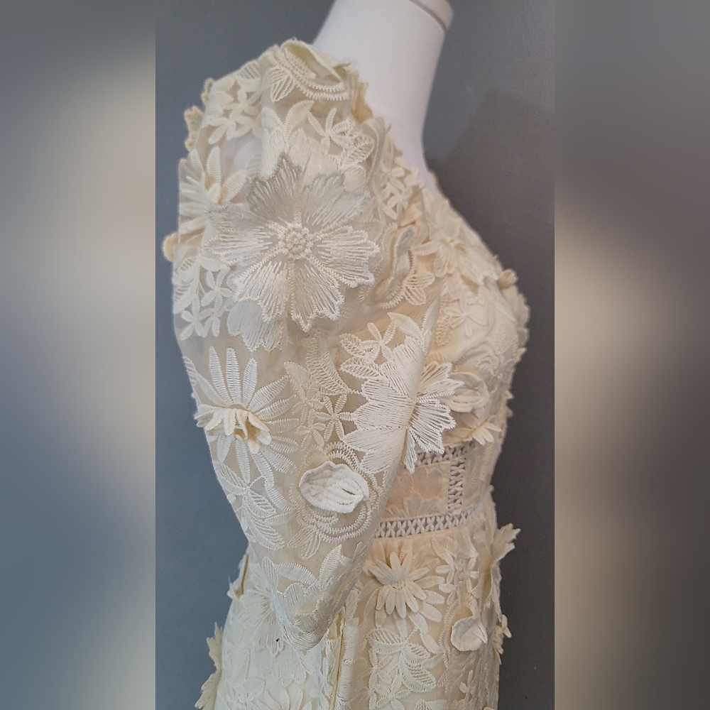 Ana Perez Floral Lace Cream Bohemian - Picture 4 of 9